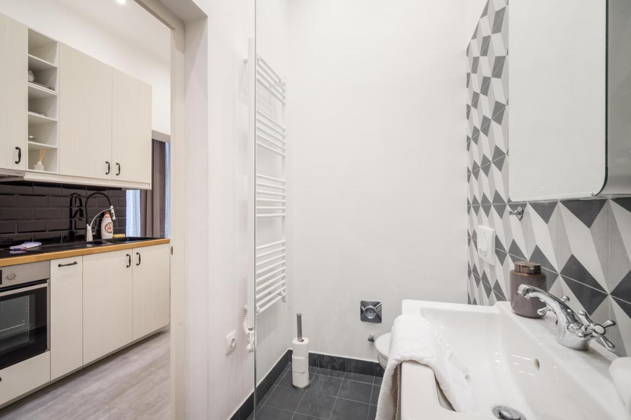 Bpr Art Of Rainbow Apartments Budapest Esterno foto
